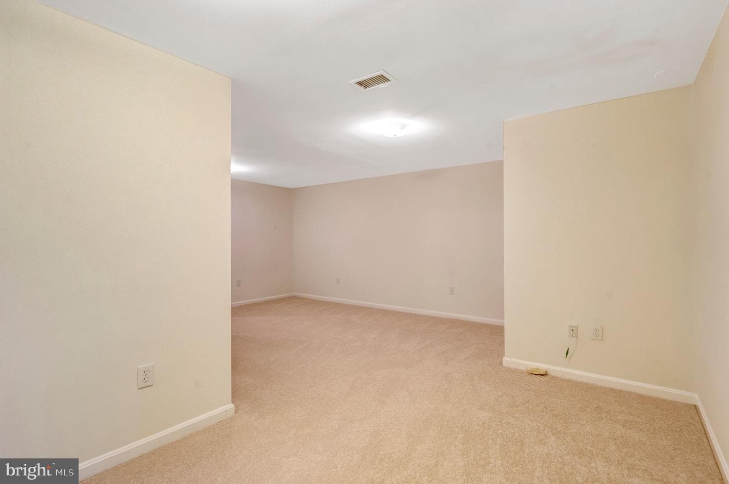 8051 Felecity Court photo 38