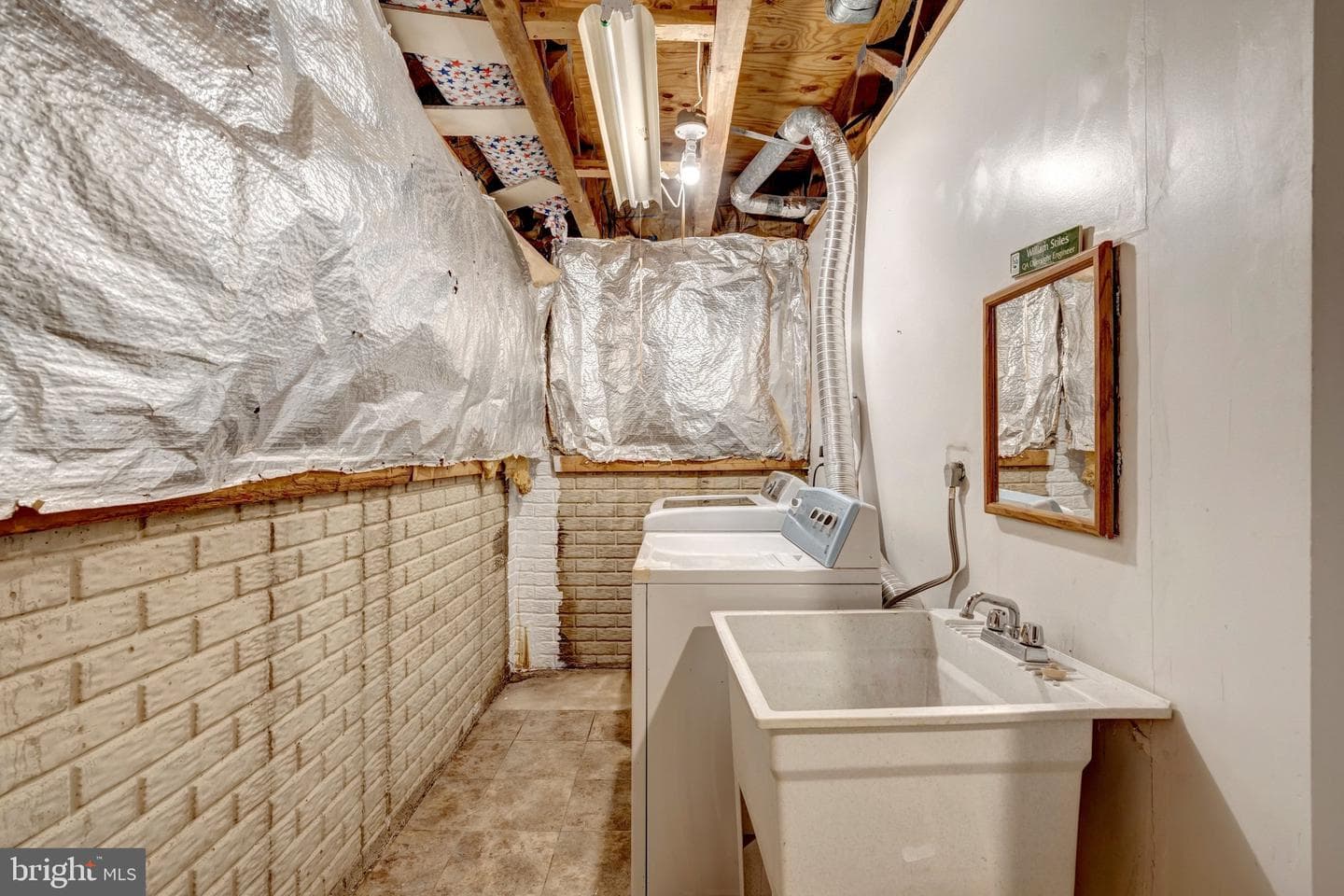 8051 Felecity Court photo 42