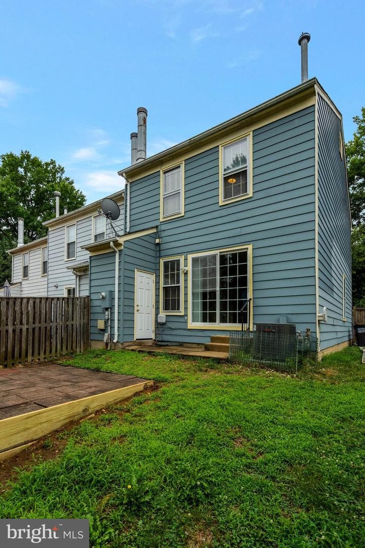 8051 Felecity Court photo 48