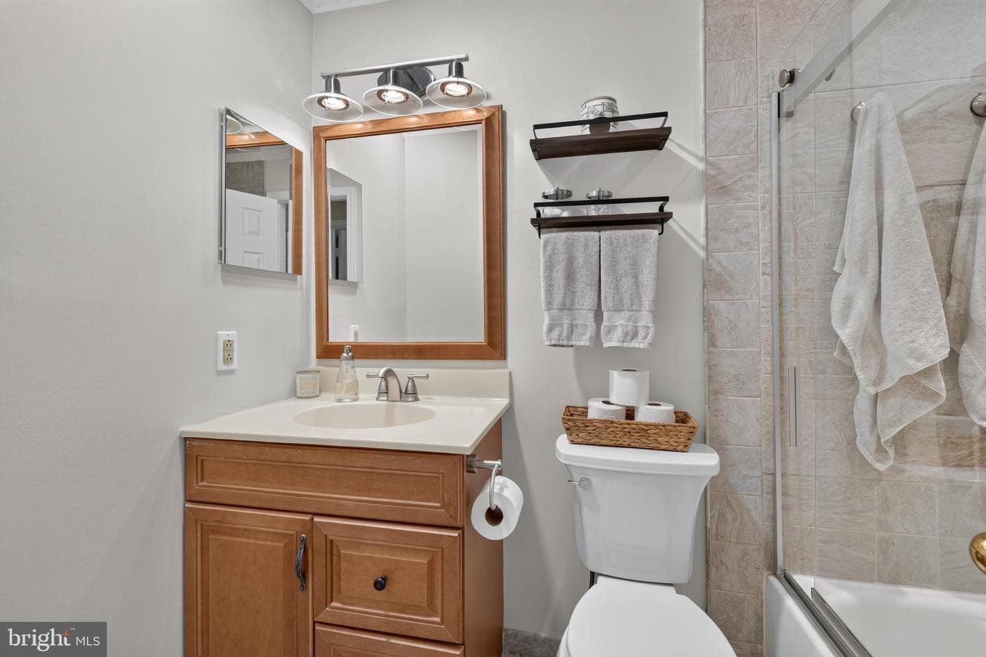 6014 Lands End Lane photo 34