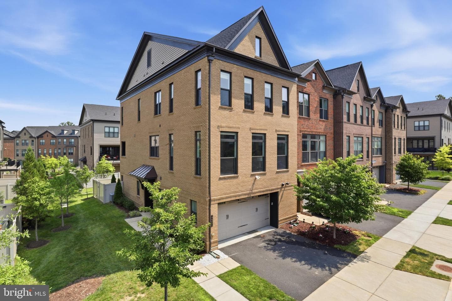 12266 Sweet Willow Lane, Fairfax
