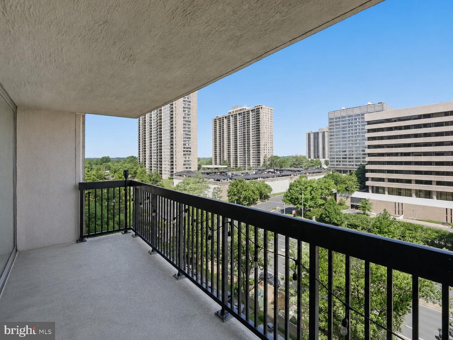 3713 S George Mason Drive #810 photo 17