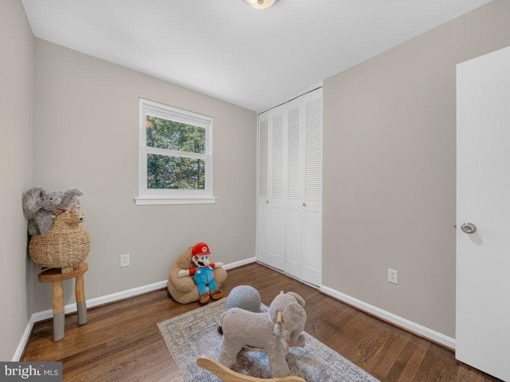 5502 Kings Park Drive photo 23