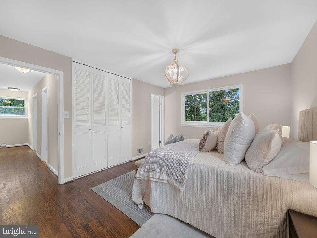 5502 Kings Park Drive photo 28