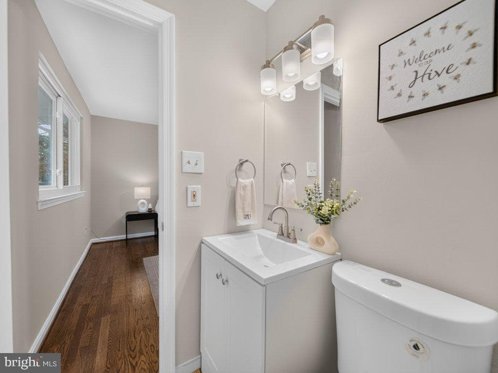 5502 Kings Park Drive photo 30