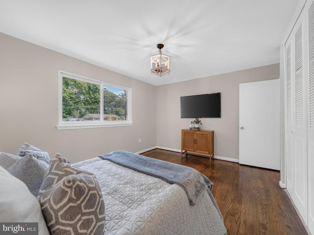 5502 Kings Park Drive photo 33
