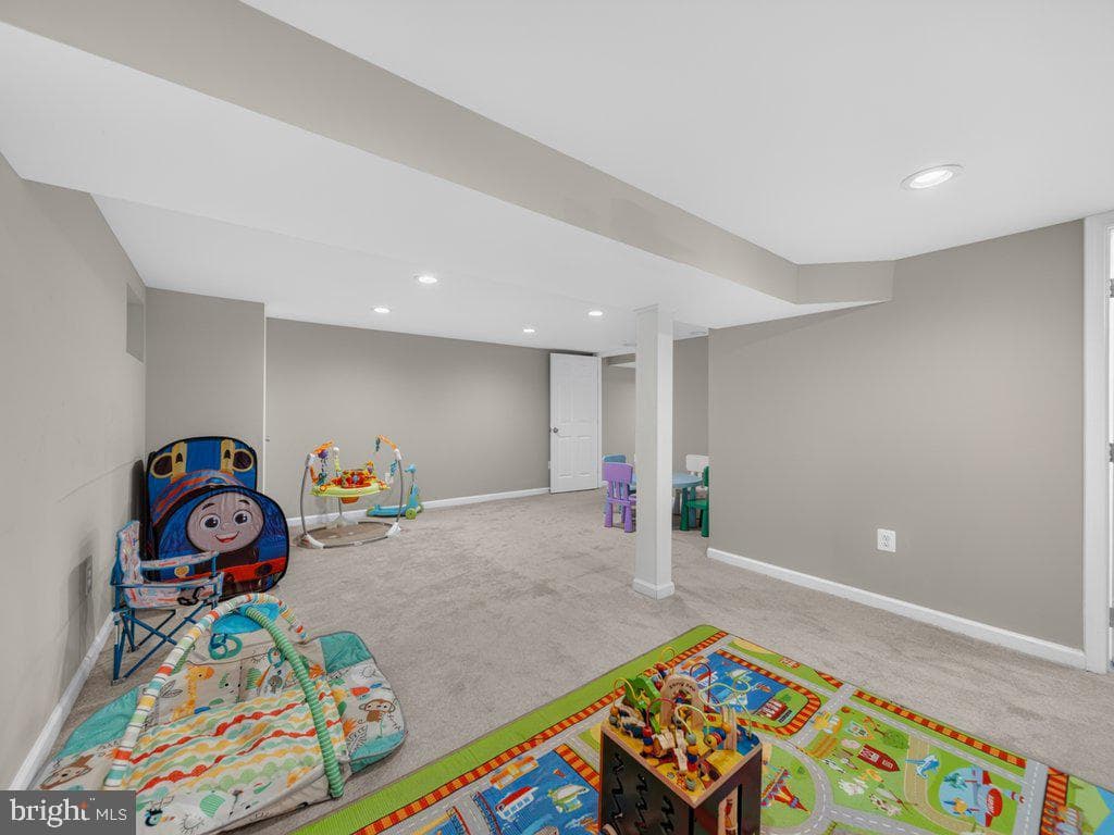 5502 Kings Park Drive photo 44