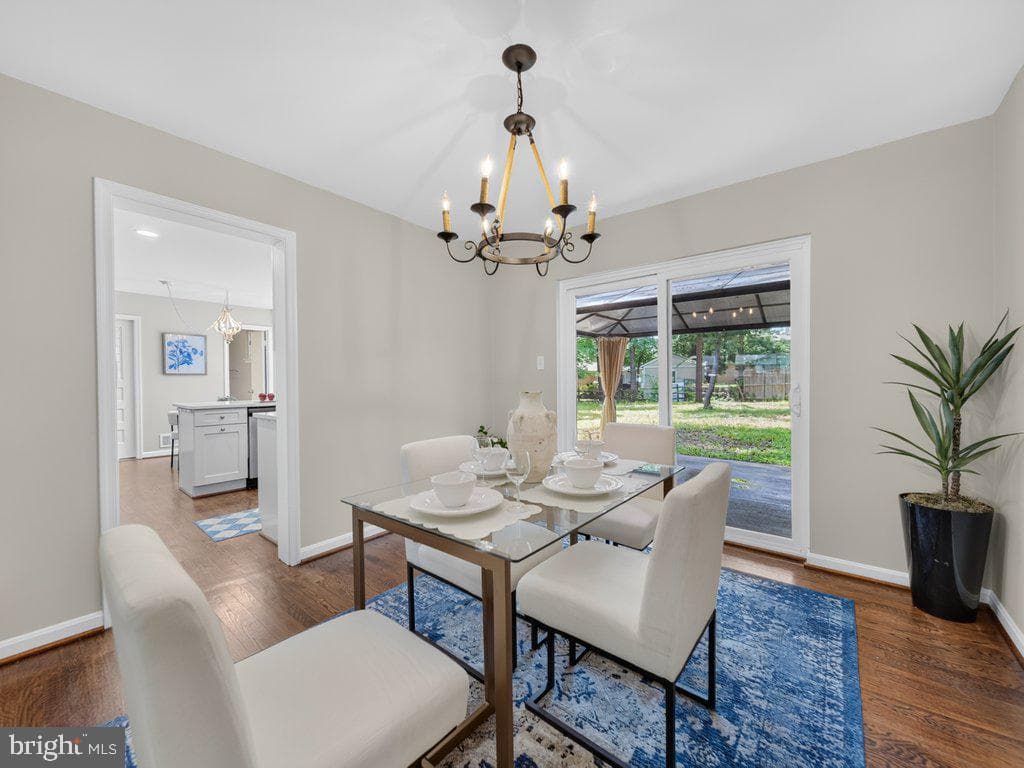 5502 Kings Park Drive photo 8