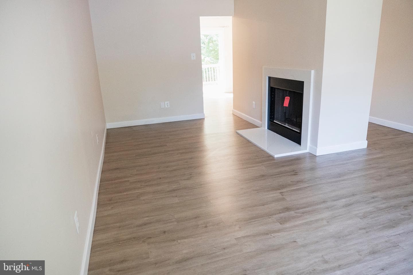 4048 Spring Run Court photo 4