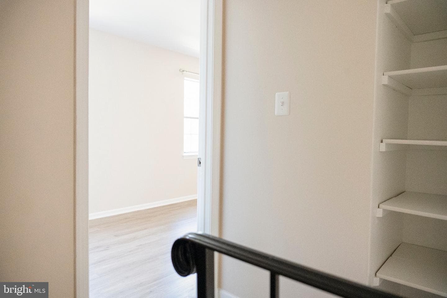 4048 Spring Run Court photo 9