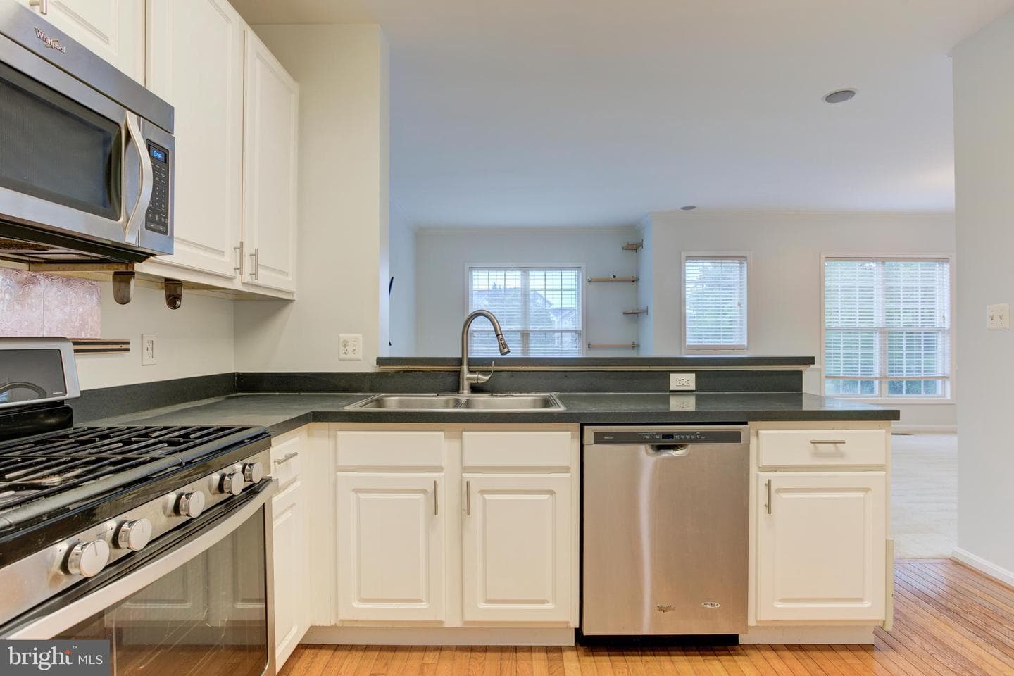 2504 Logan Wood Dr photo 25
