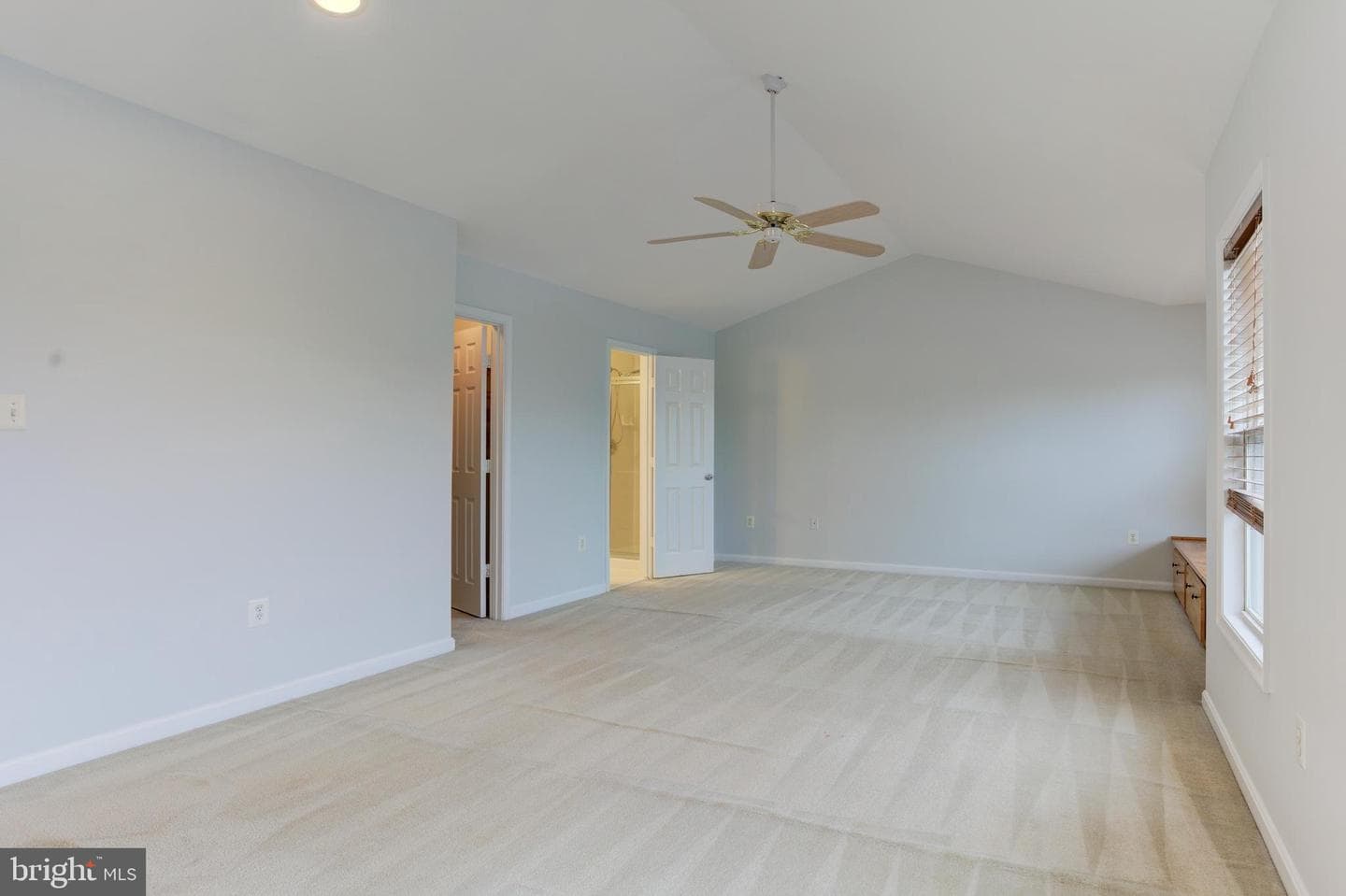 2504 Logan Wood Dr photo 28
