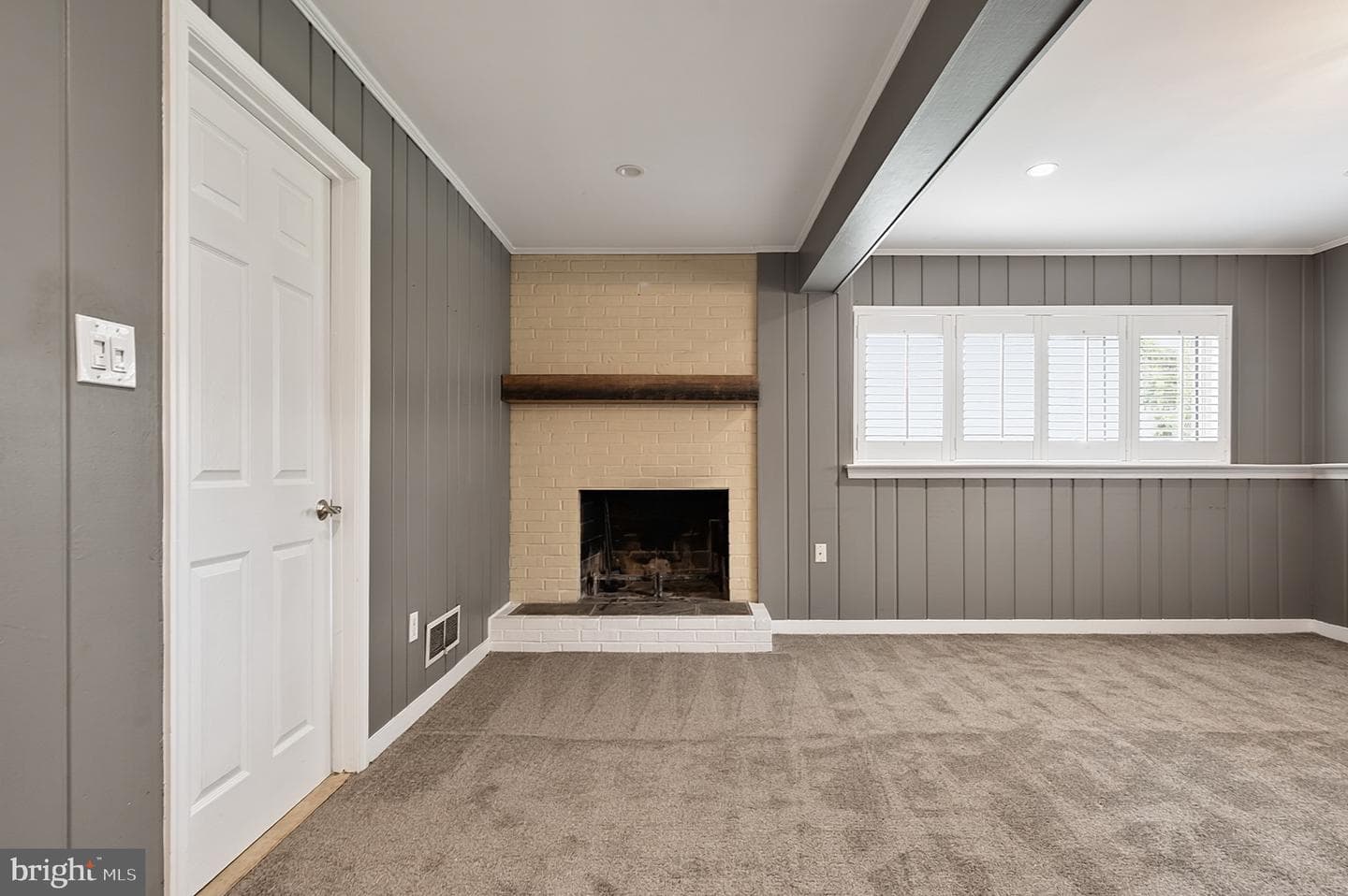 8709 Waterford Road photo 34