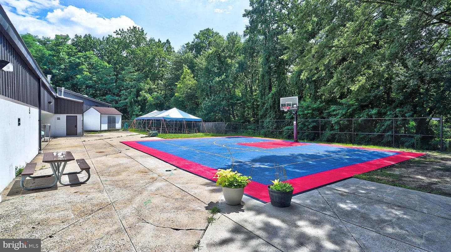 3151 Covewood Ct # I photo 33