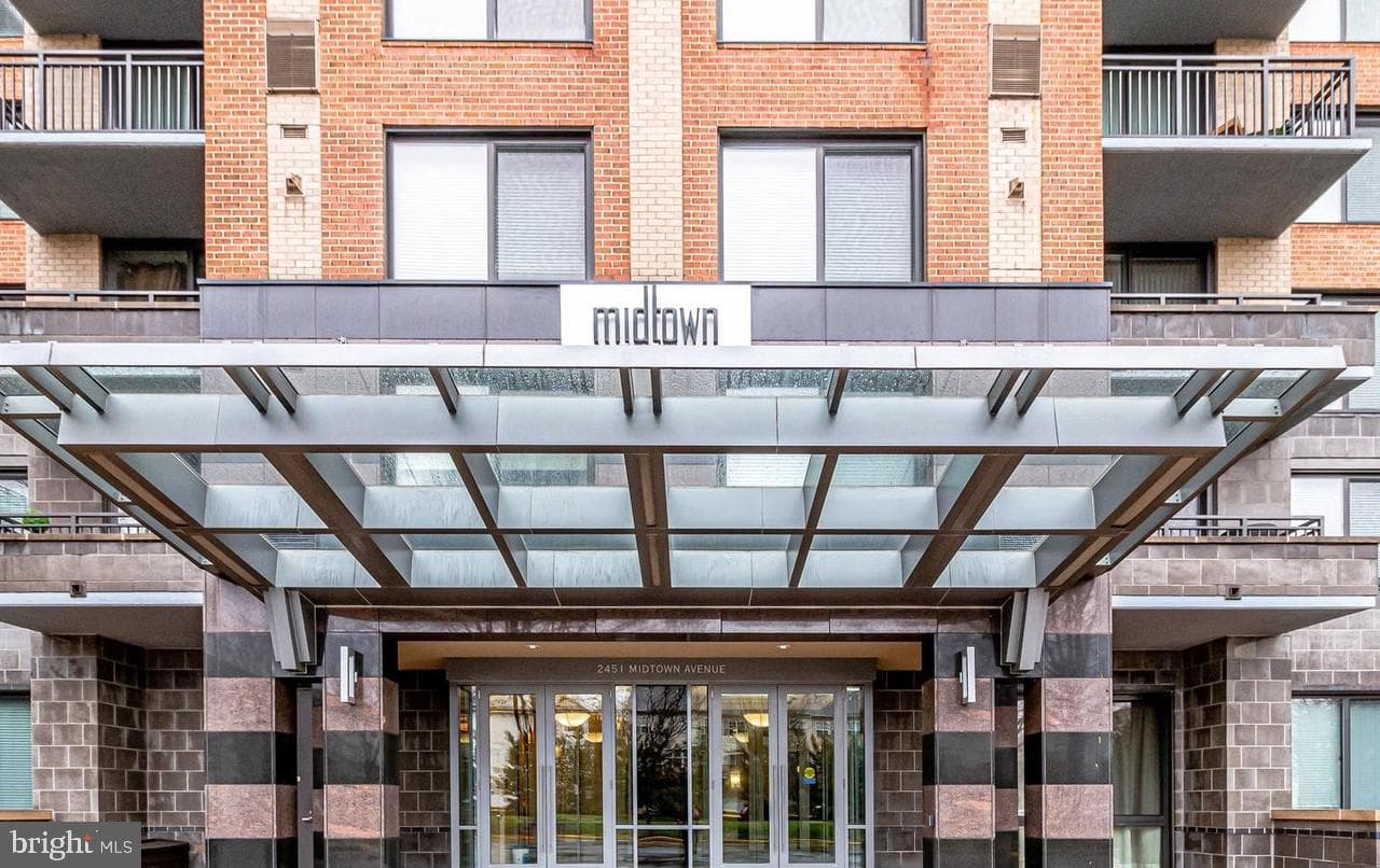 2451 Midtown Ave # 705, Alexandria