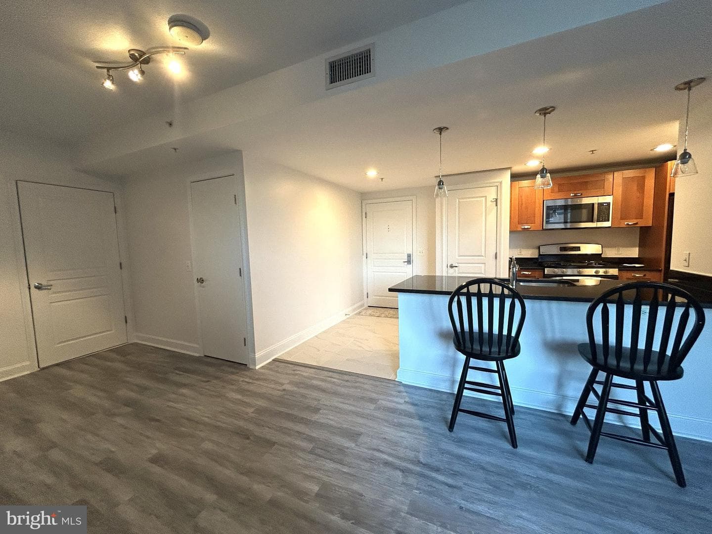 2451 Midtown Ave # 705 photo 10