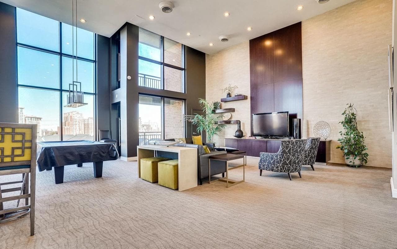 2451 Midtown Ave # 705 photo 31