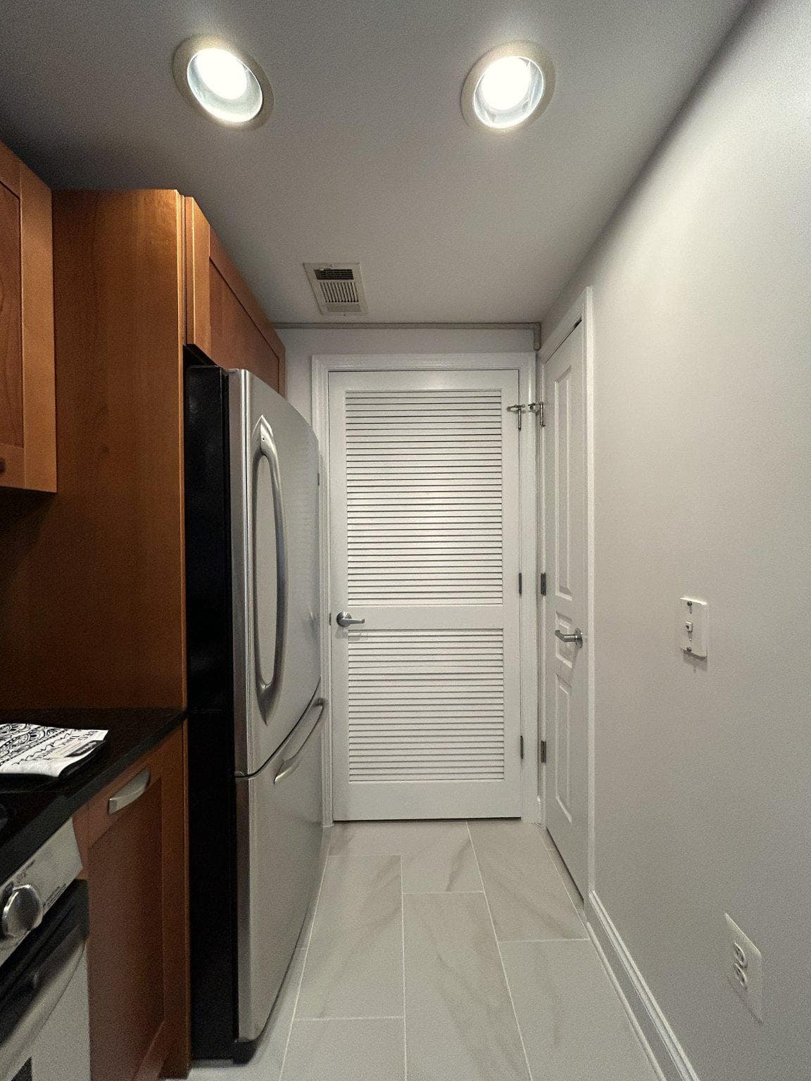 2451 Midtown Ave # 705 photo 6