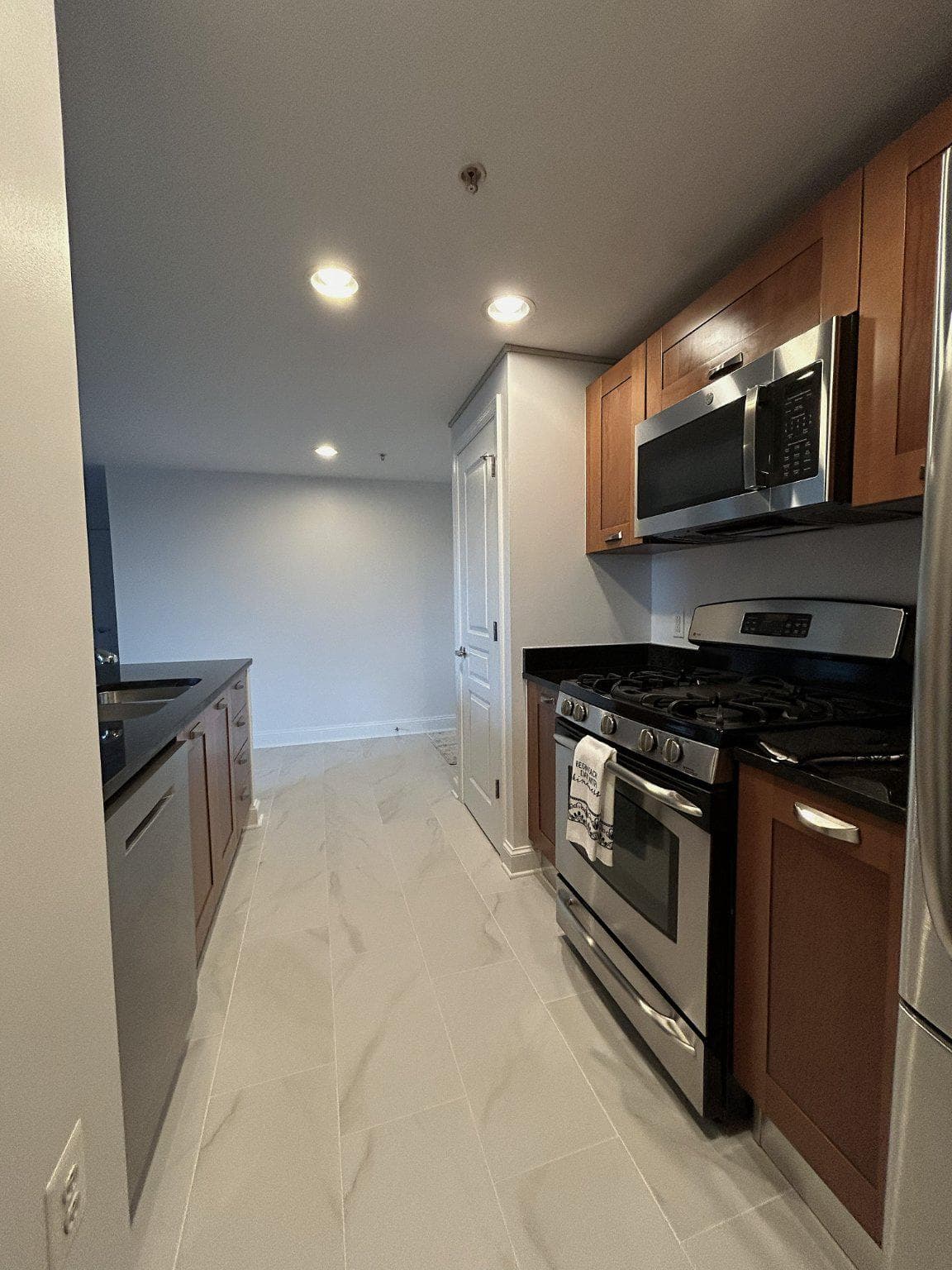 2451 Midtown Ave # 705 photo 9