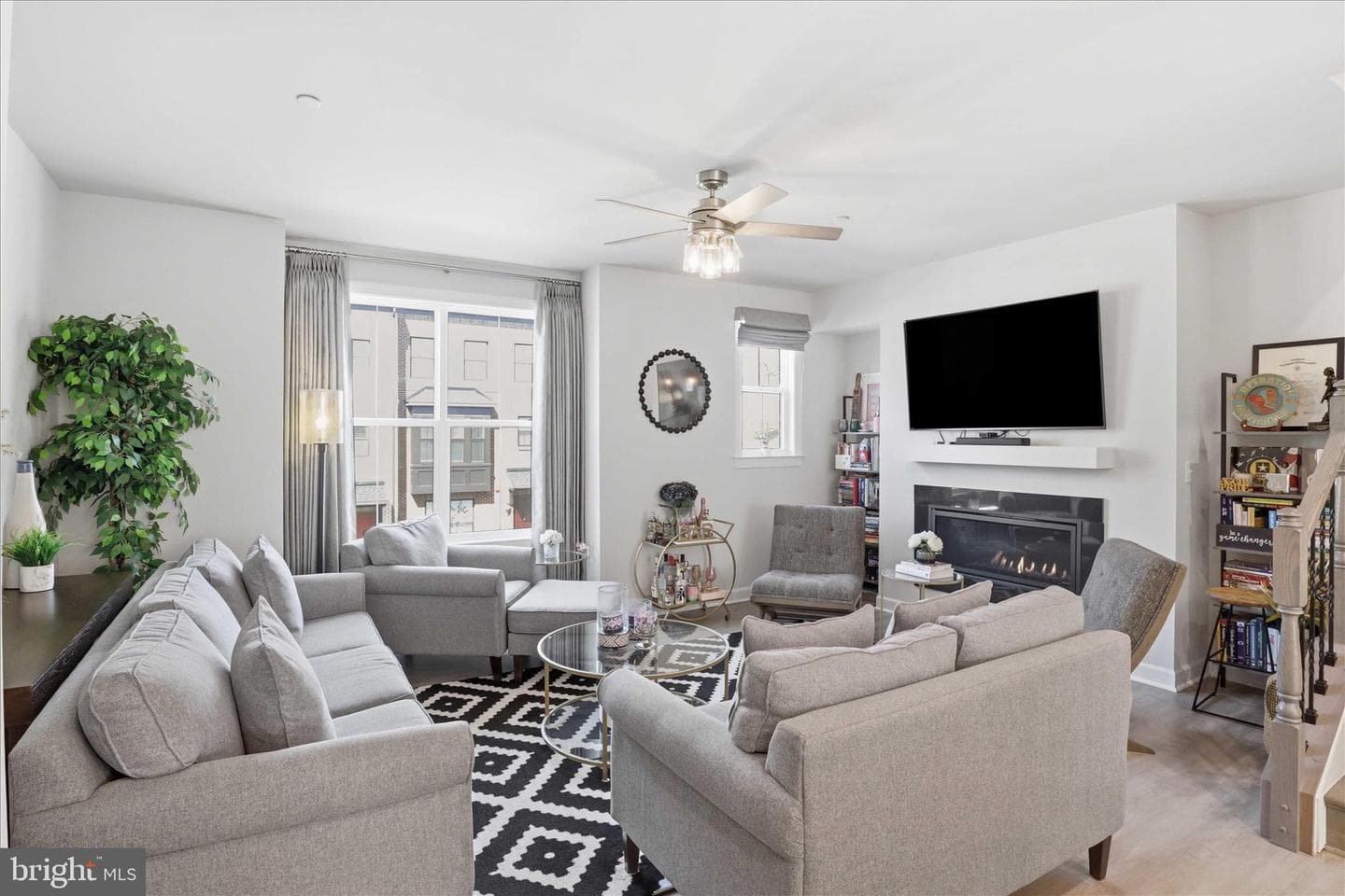 2861 Hokie Ln photo 19