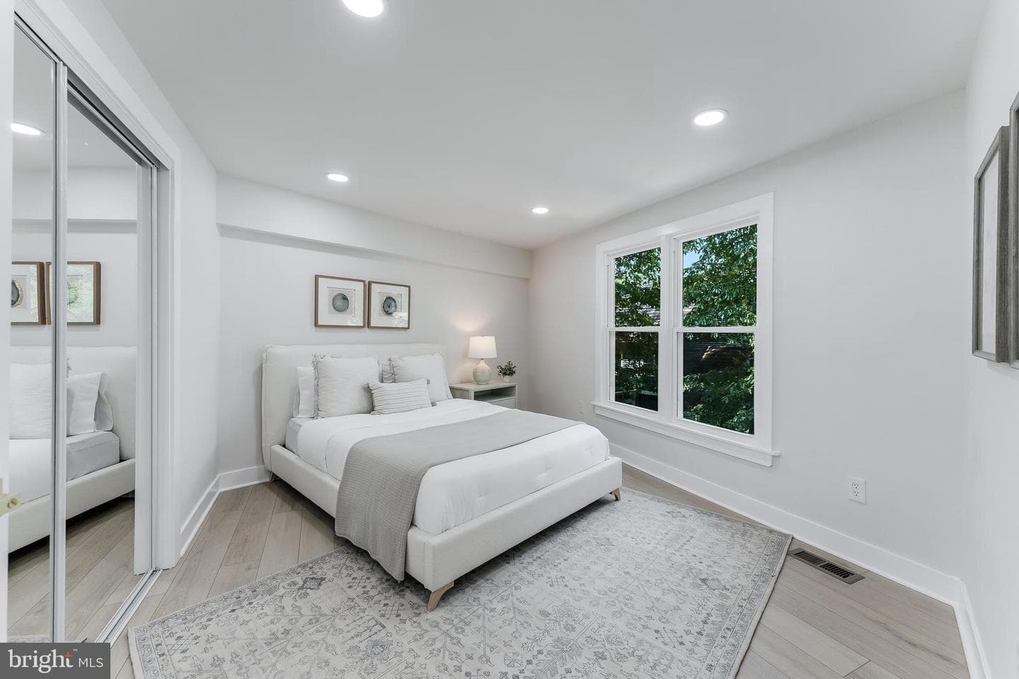 11213 Silentwood Lane photo 16