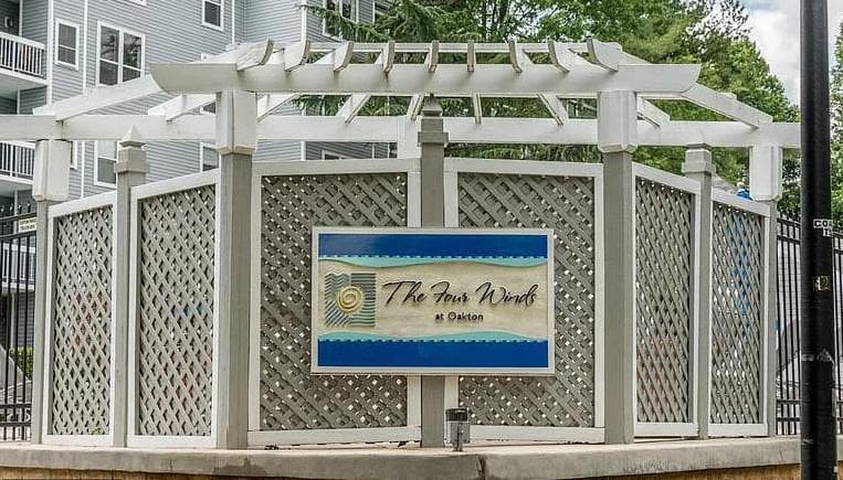 3176 Summit Square Drive #4-C5, Oakton