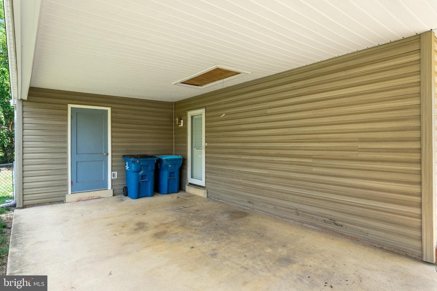 7826 Welch Court photo 3