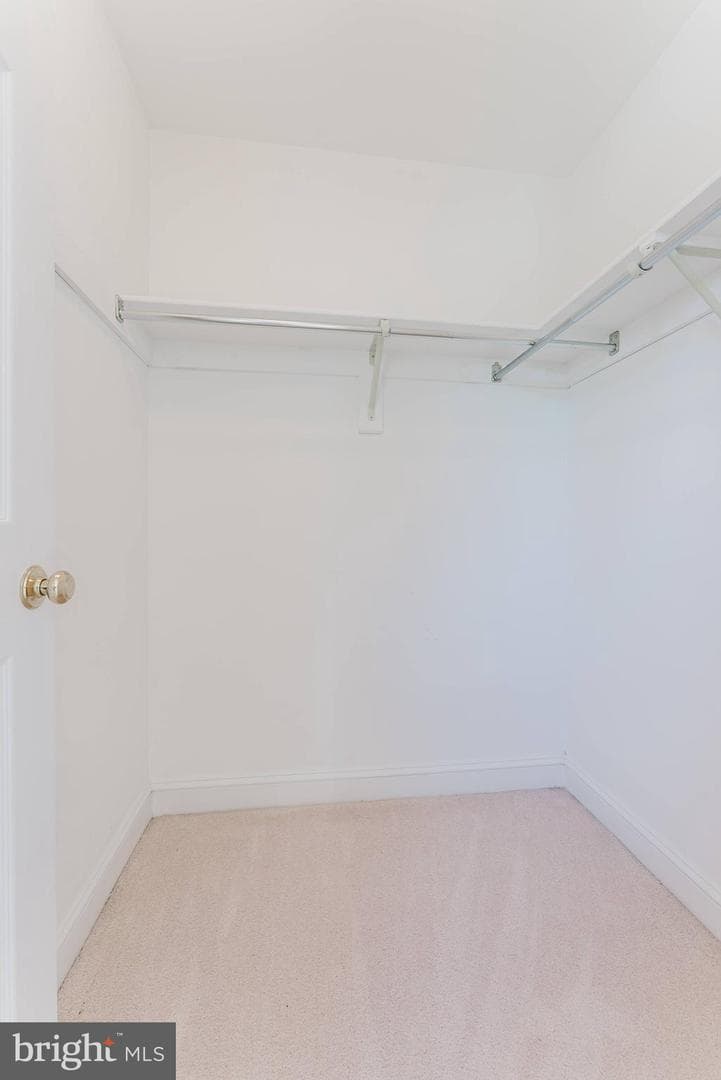 10527 Mereworth Lane photo 35