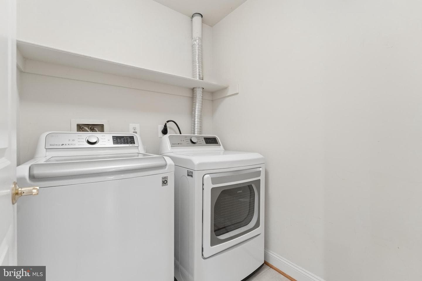1313 Mclean Crest Court photo 21