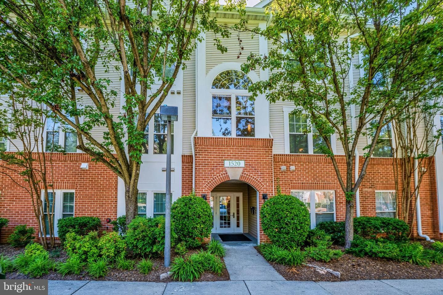 1520 N Point Drive #03-0202, Reston