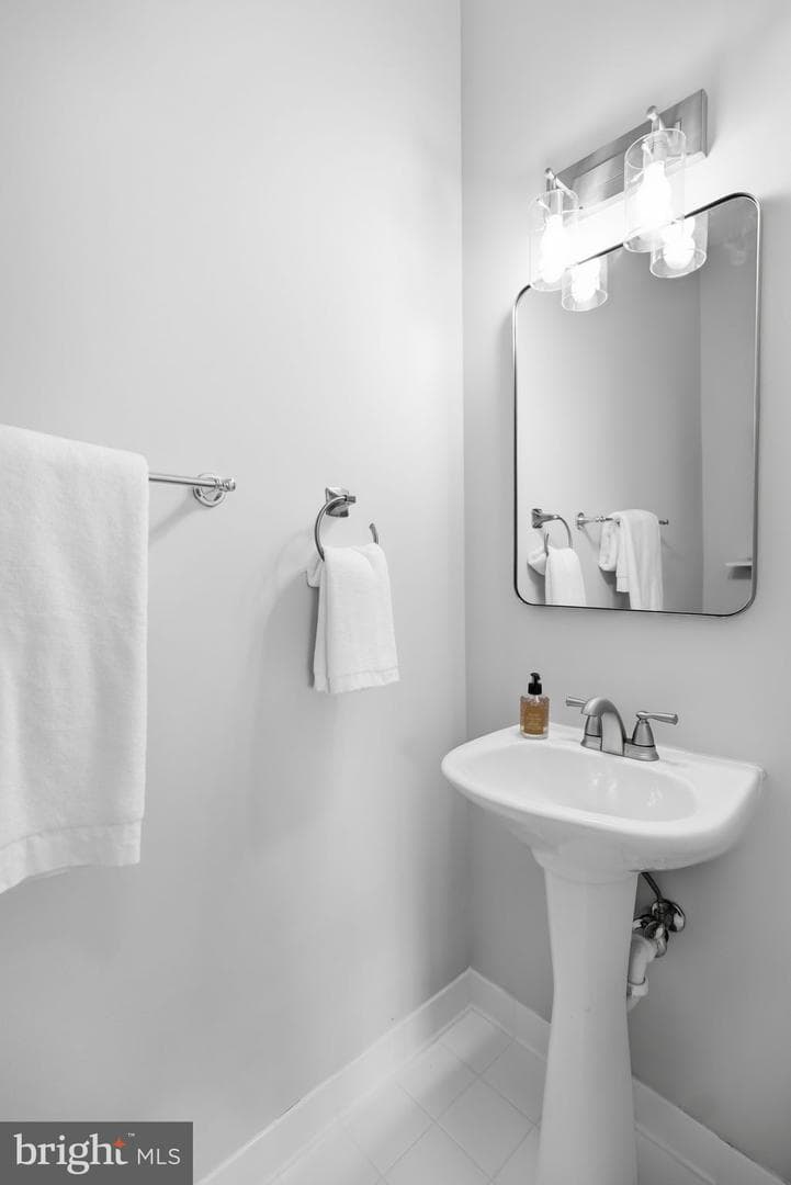 8068 Genea #50 photo 14