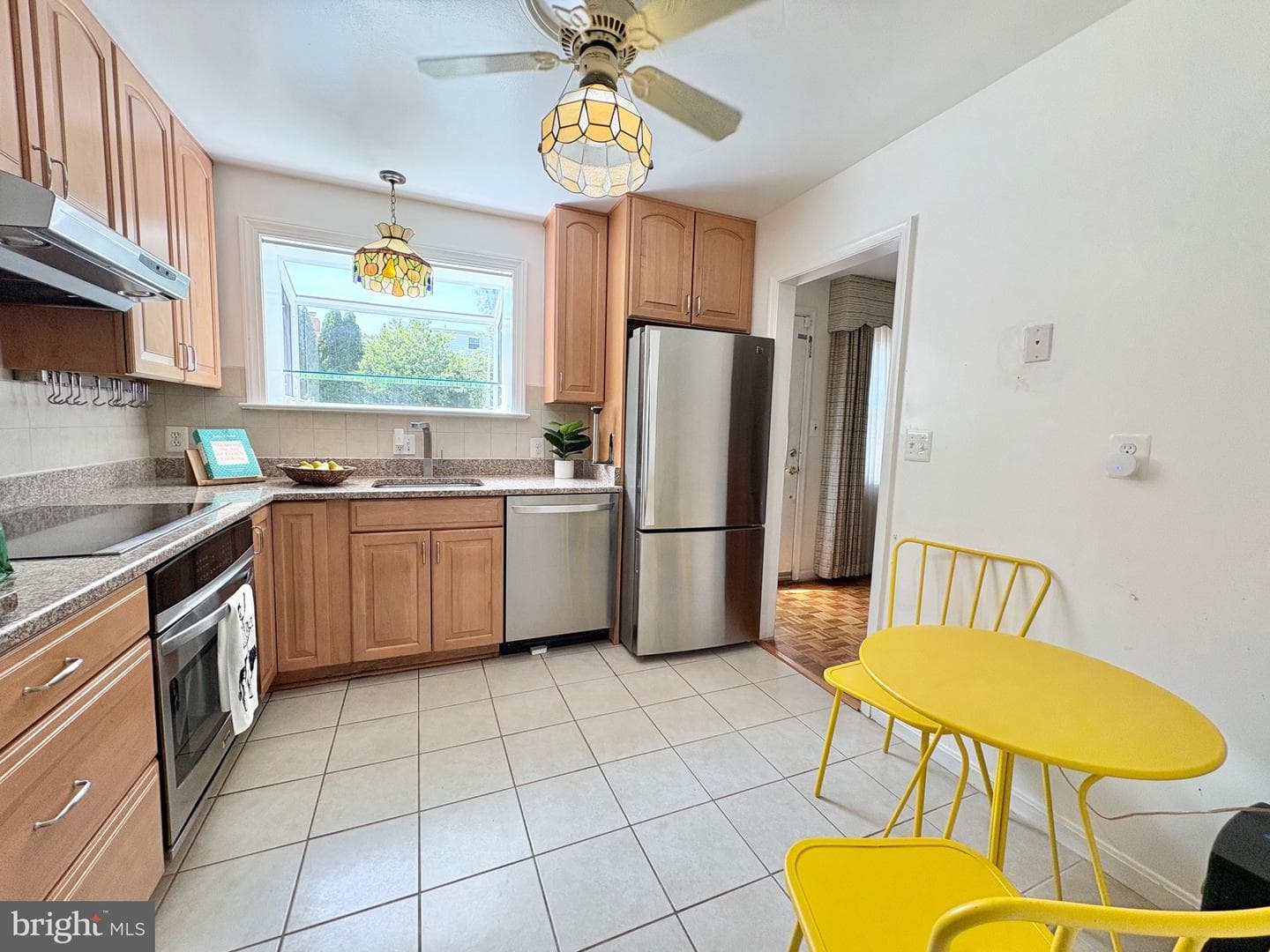 4902 Ravensworth Road photo 3