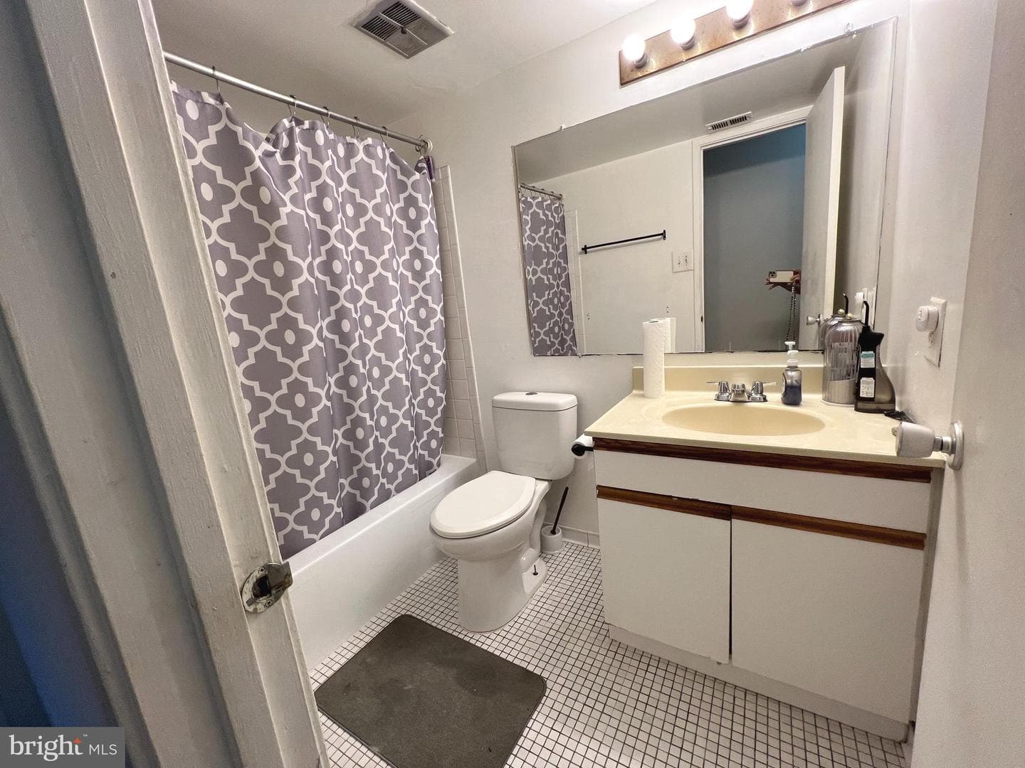 527 Florida Avenue #103 photo 7