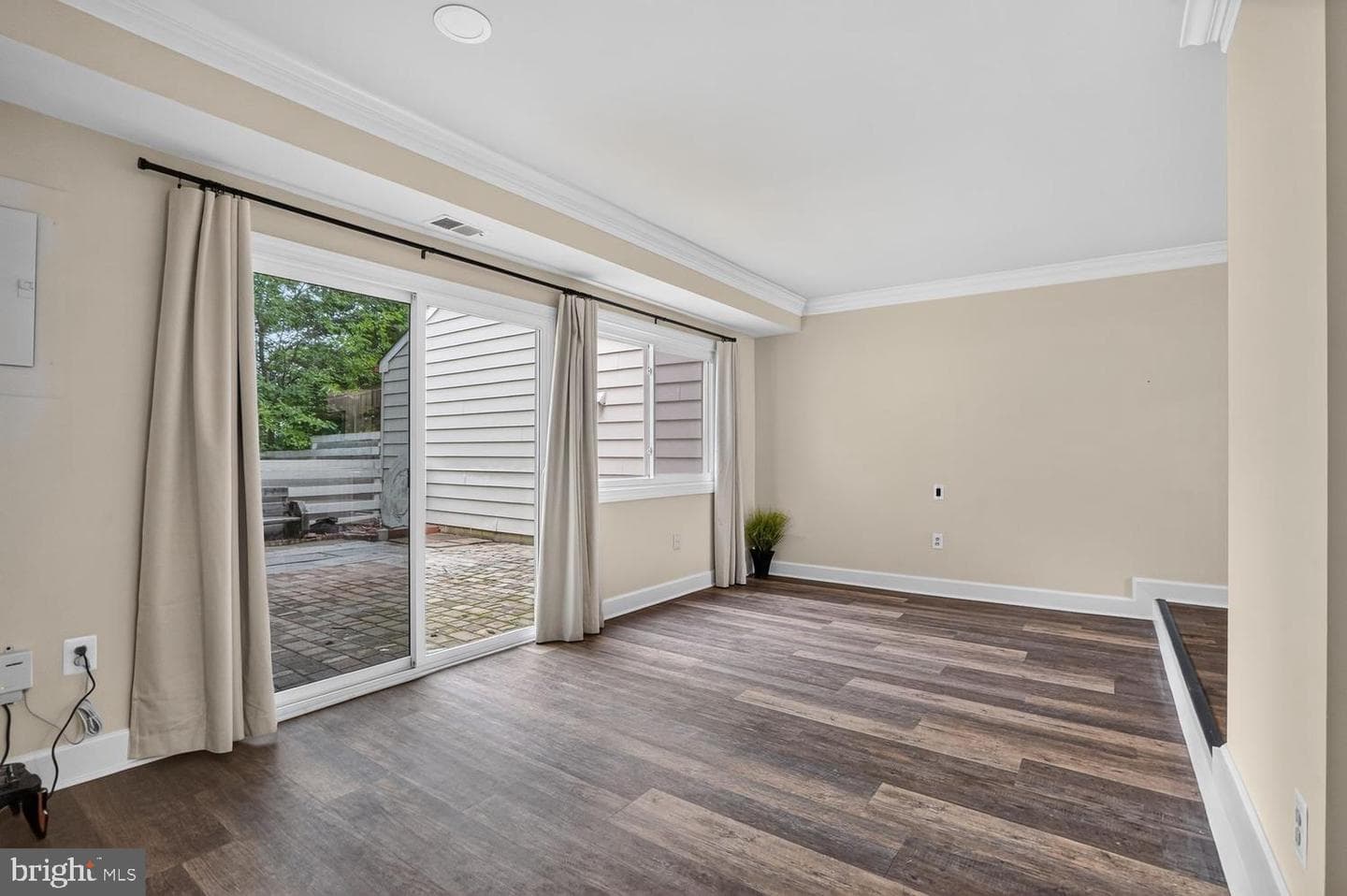 858 Dogwood Court photo 18