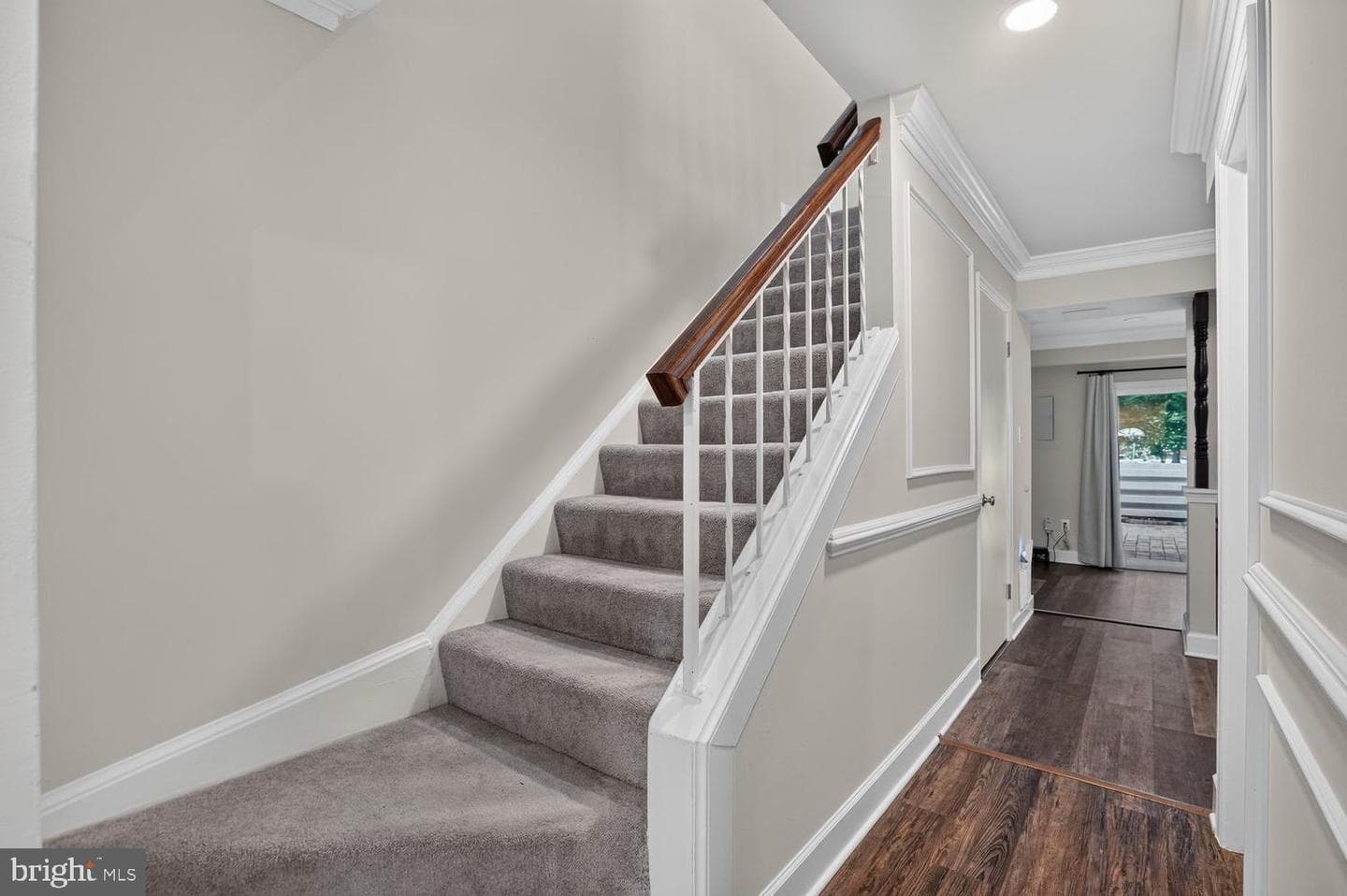 858 Dogwood Court photo 19