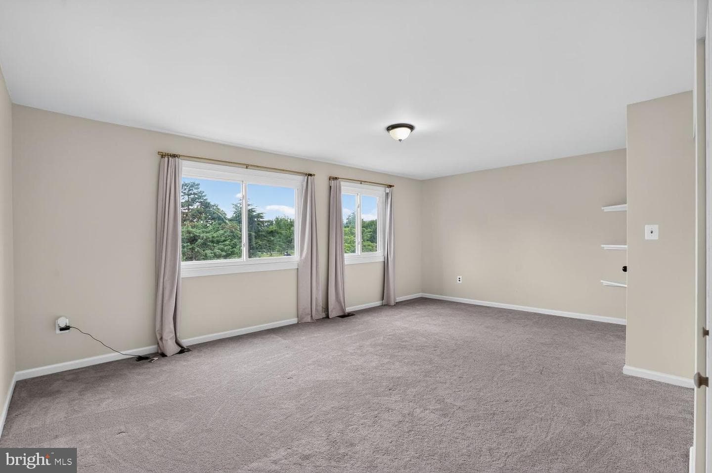 858 Dogwood Court photo 21