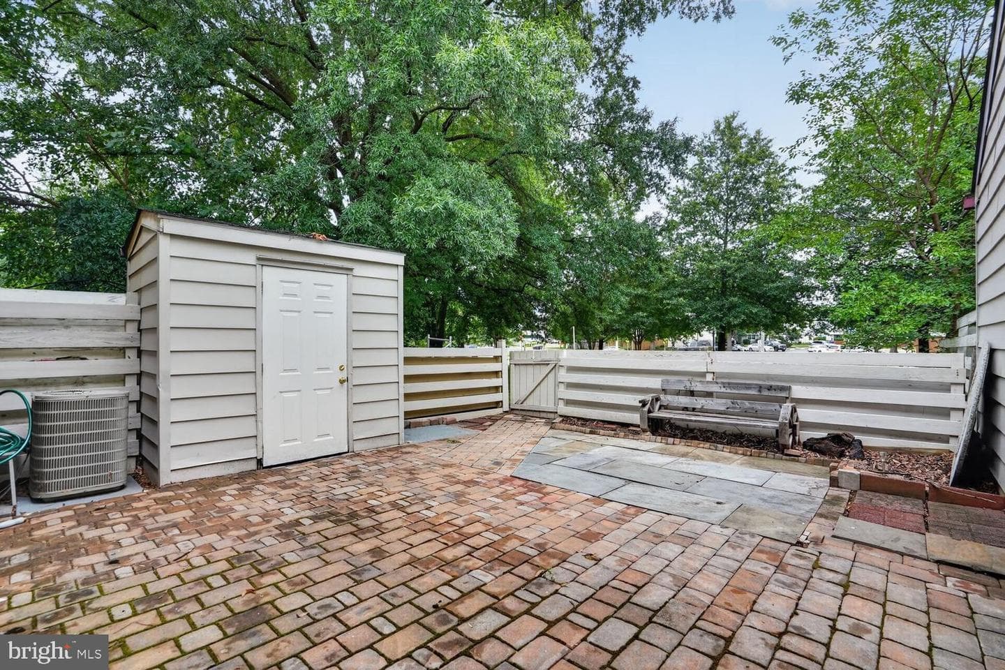 858 Dogwood Court photo 31