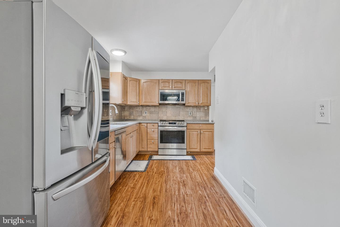 1107 Treeside Lane photo 14