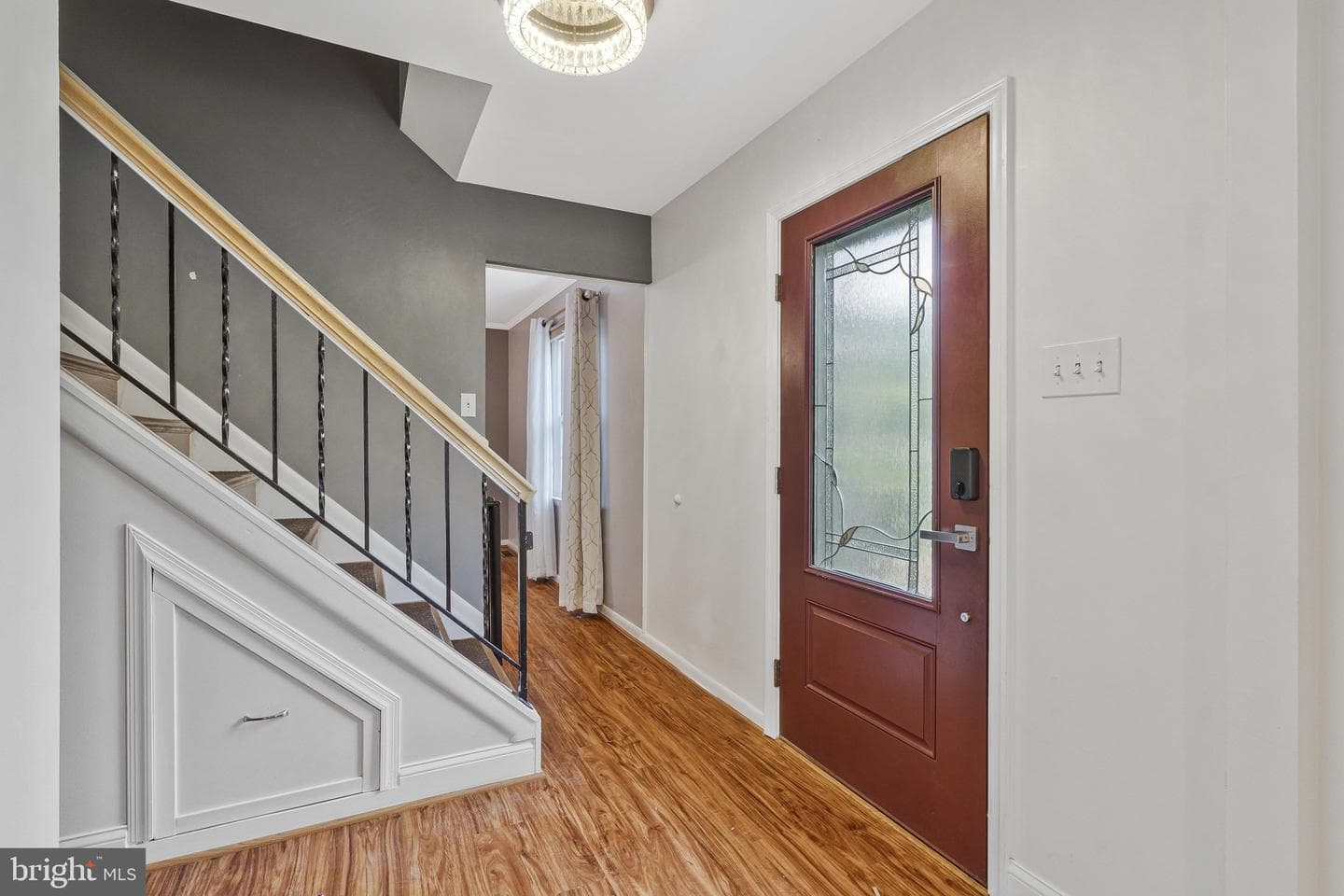 1107 Treeside Lane photo 4