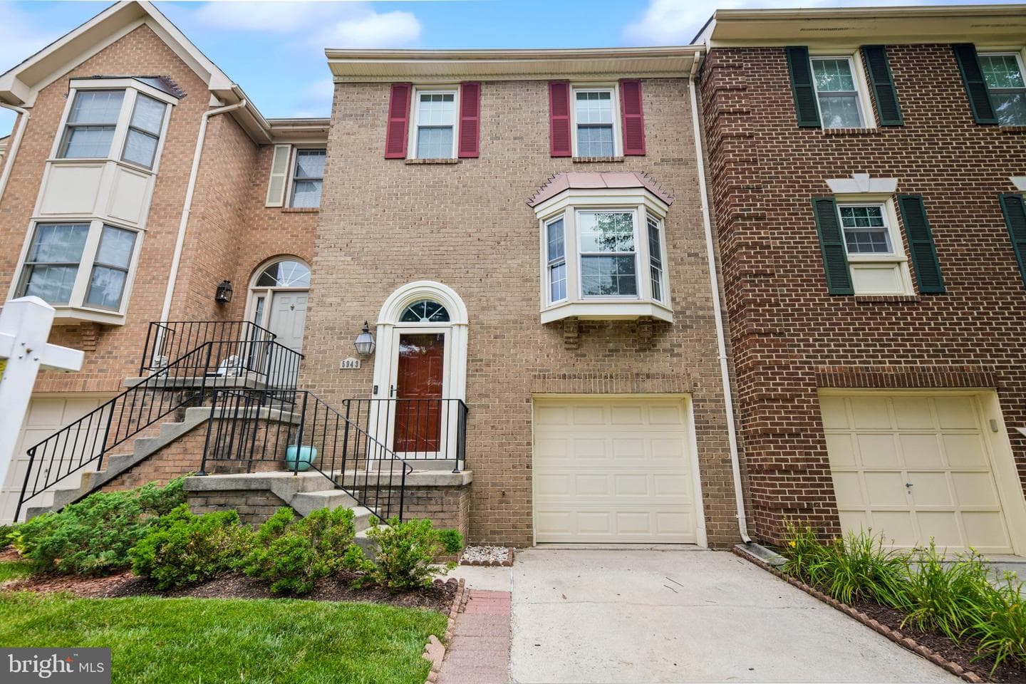 5943 Norham Drive, Alexandria