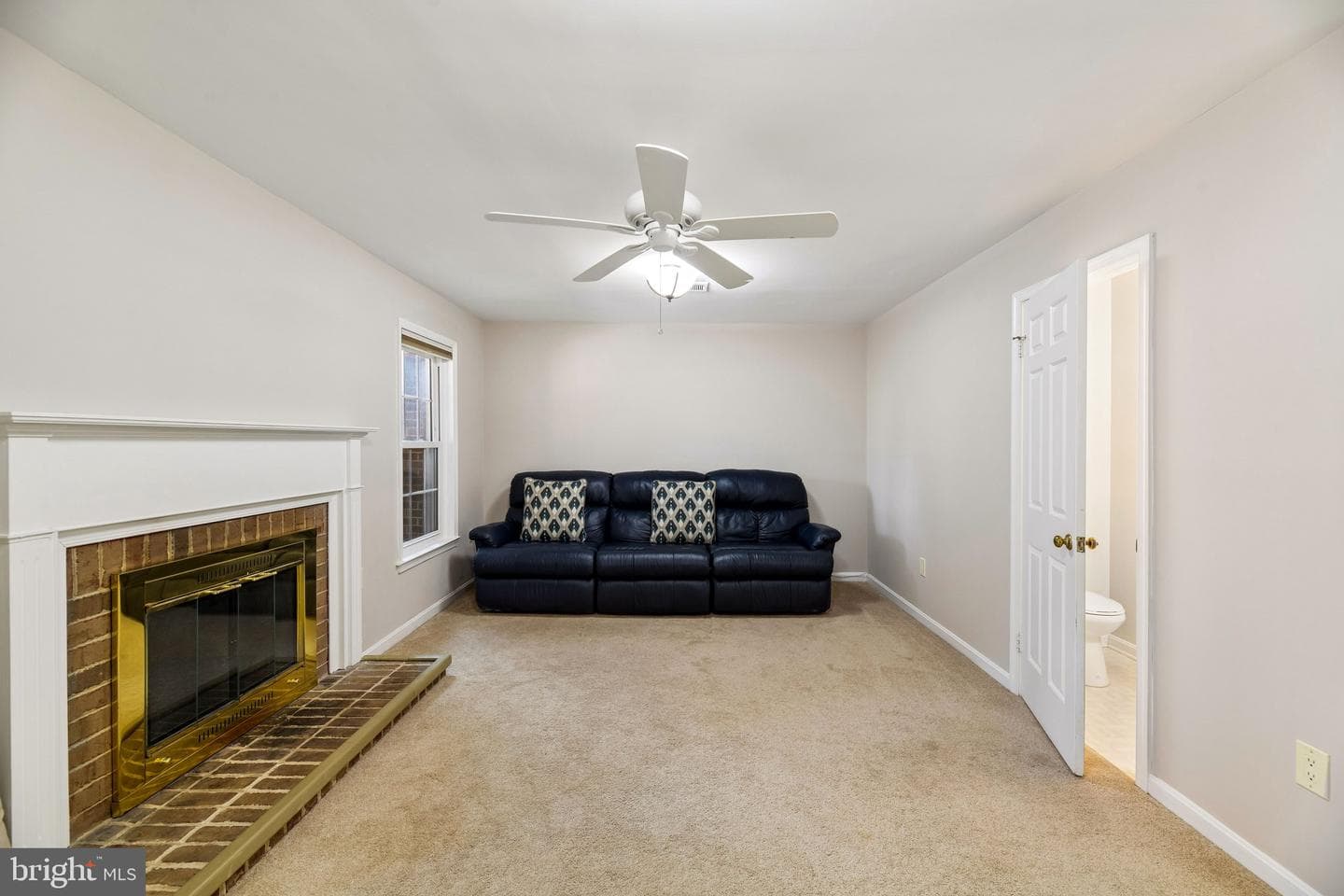 5943 Norham Drive photo 39