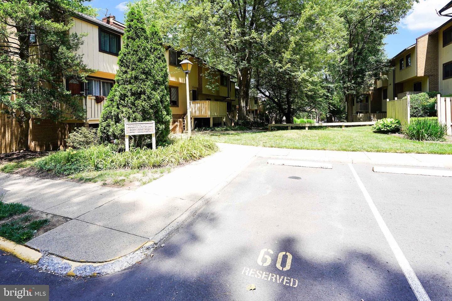 2665 Glengyle Drive #60 photo 34