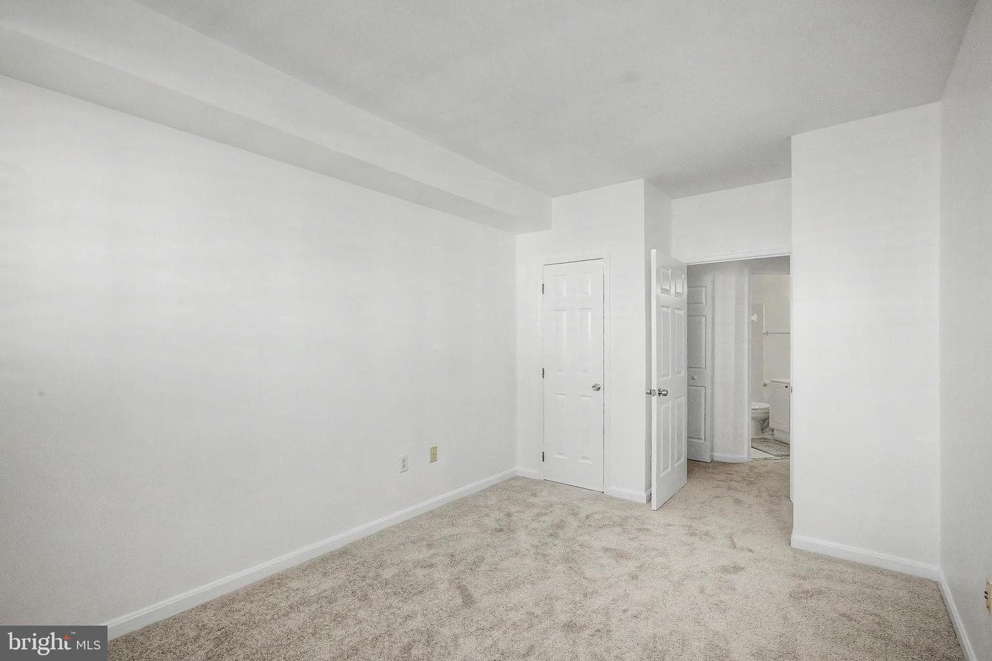 2711 Bellforest Court #305 photo 26