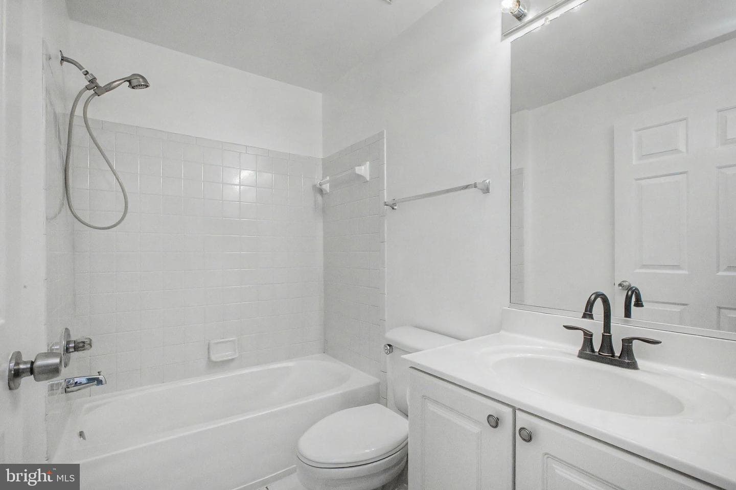 2711 Bellforest Court #305 photo 27
