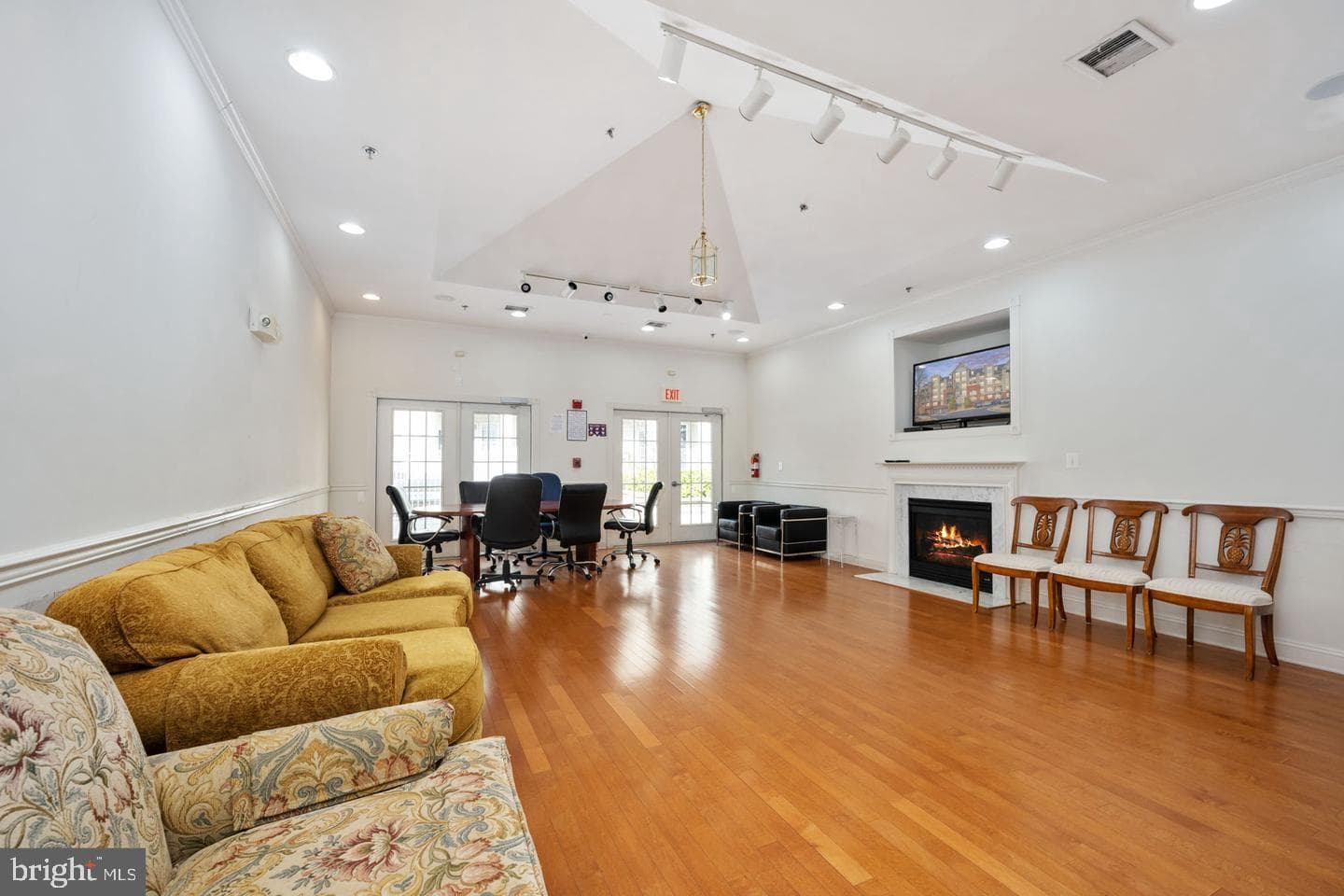 2711 Bellforest Court #305 photo 33