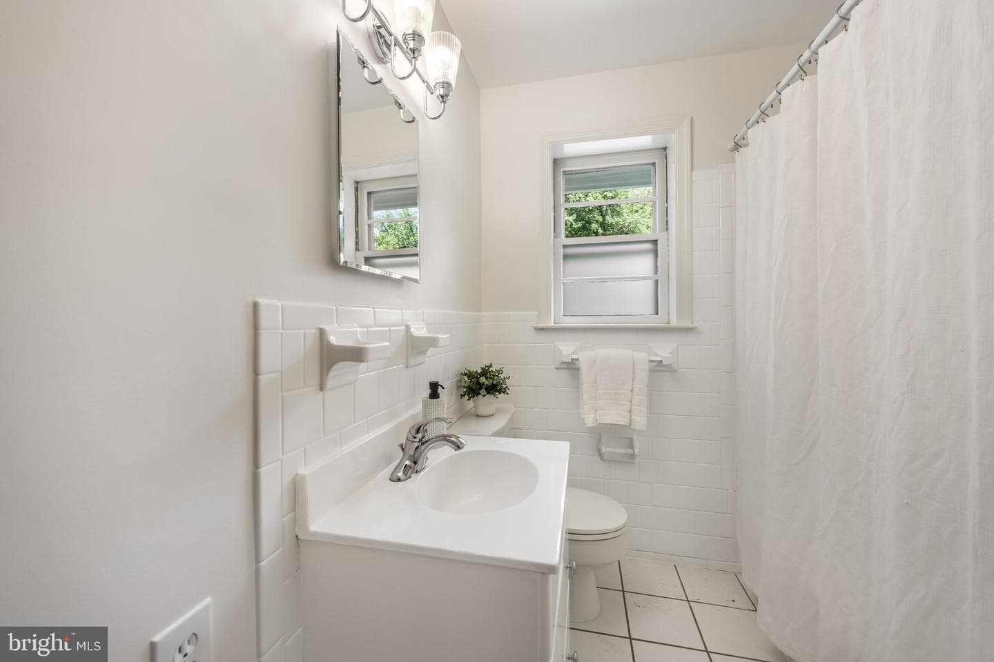 6501 Lakeview Drive photo 32