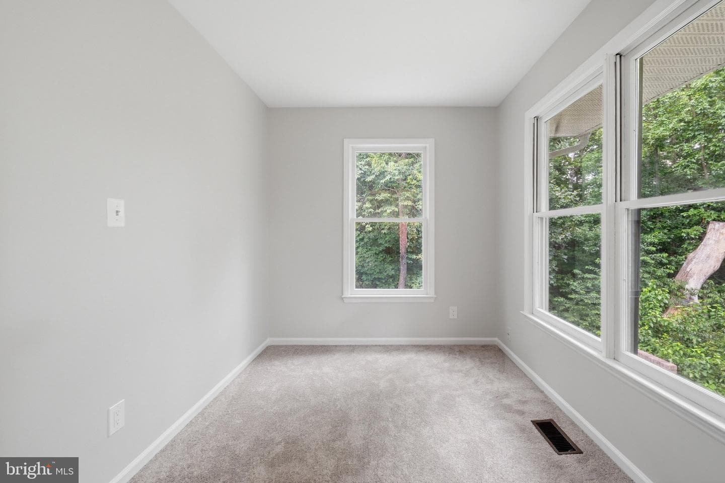 6015 Chestnut Hollow Court photo 18