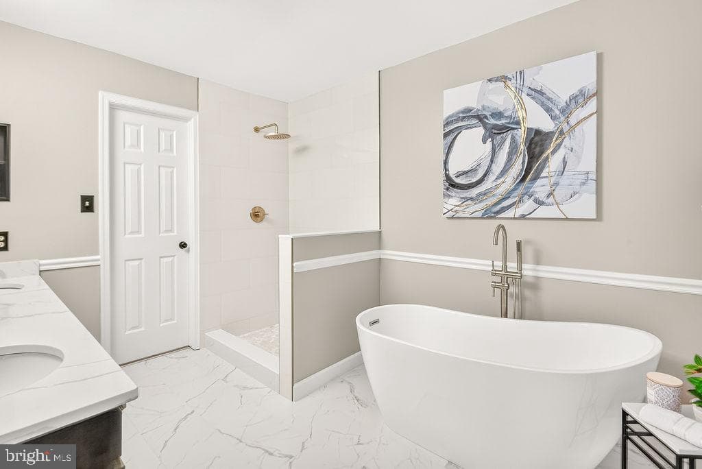 6207 Maple Run Court photo 39