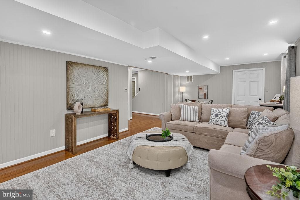 6207 Maple Run Court photo 60