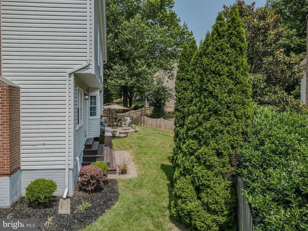 6207 Maple Run Court photo 73